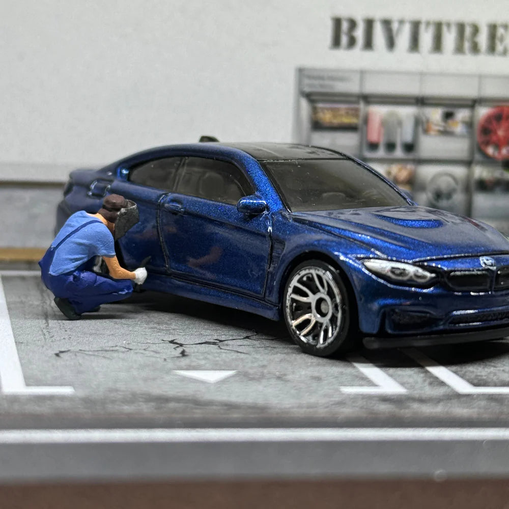 Hand-Painted 1/64 Diorama Figures - V1